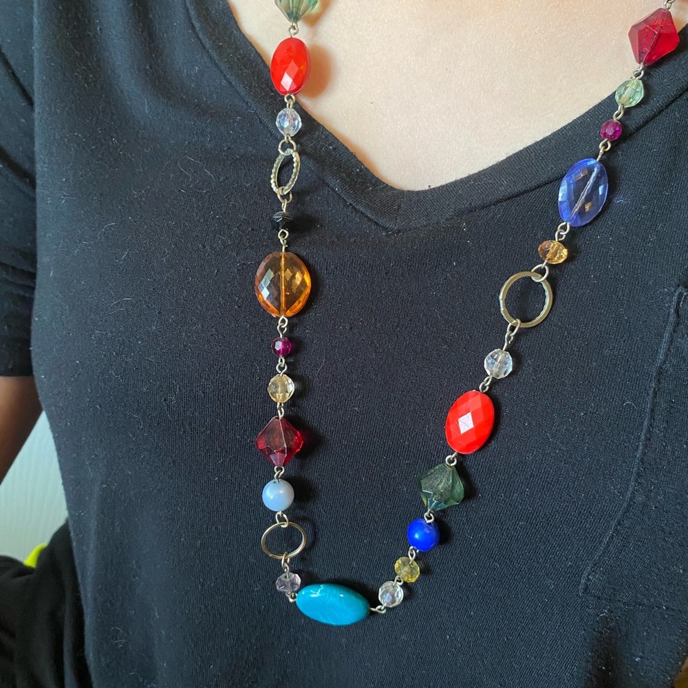 Colorful Necklace Set - Picture 5 of 6